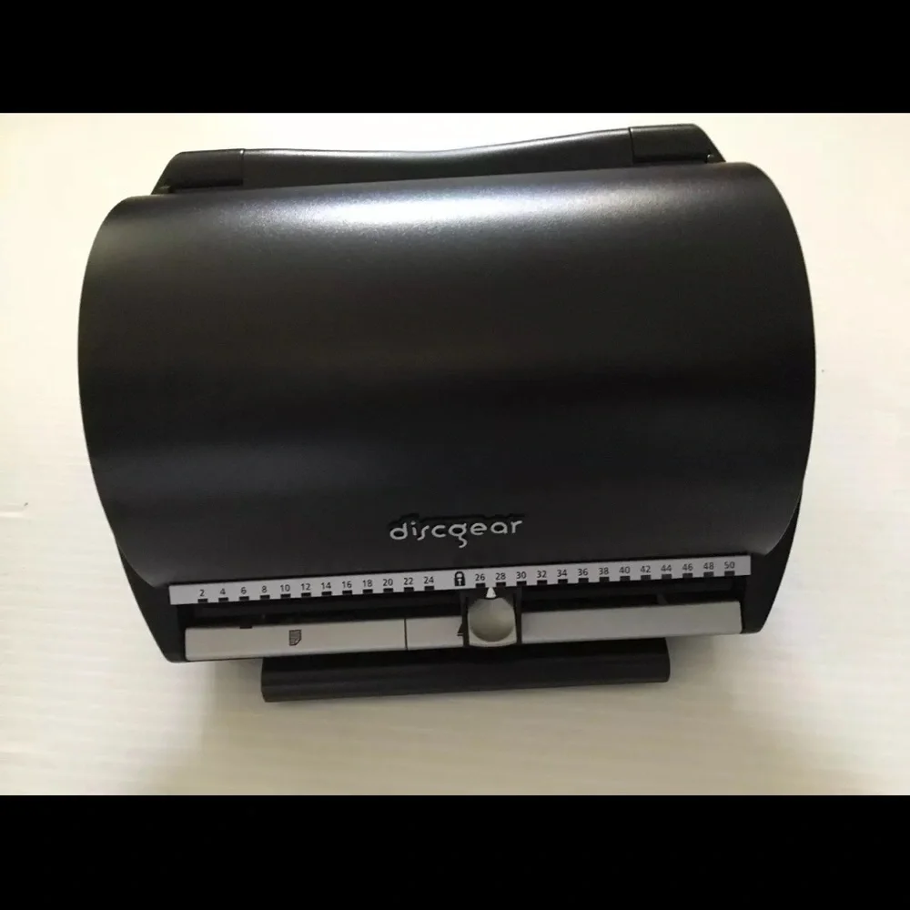 DISCGEAR Selector Disc Organizer 50 Black Holder Case Storage CD DVD Games